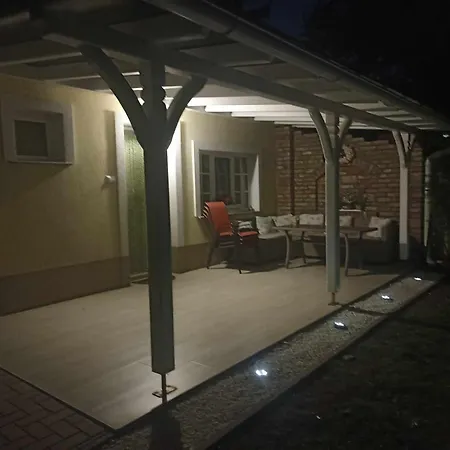 Gyoparosi Napsugar Vendeghaz Villa Orosháza Exterior photo